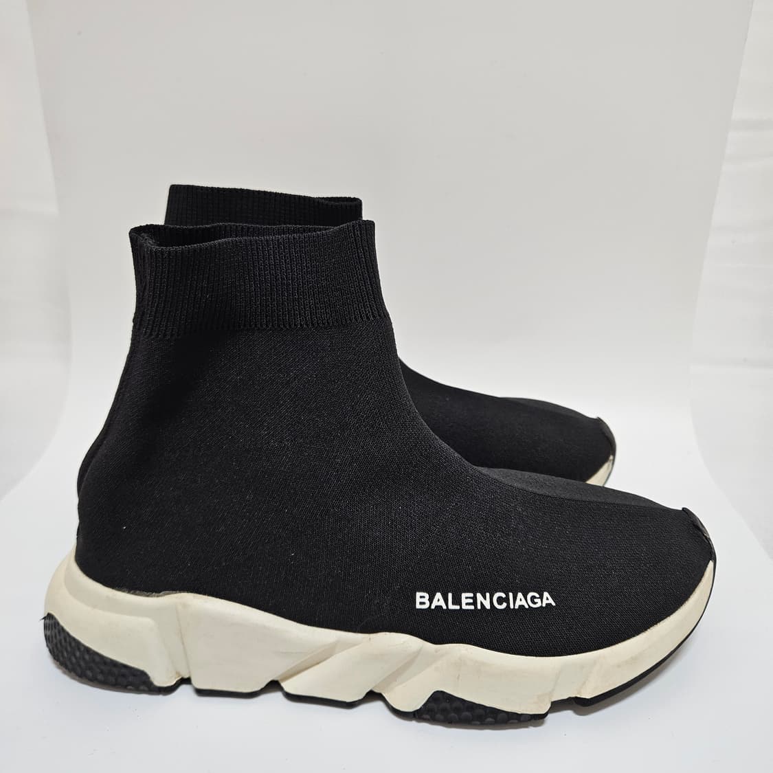 250 발렌시아가 스피드러너 상품이미지7