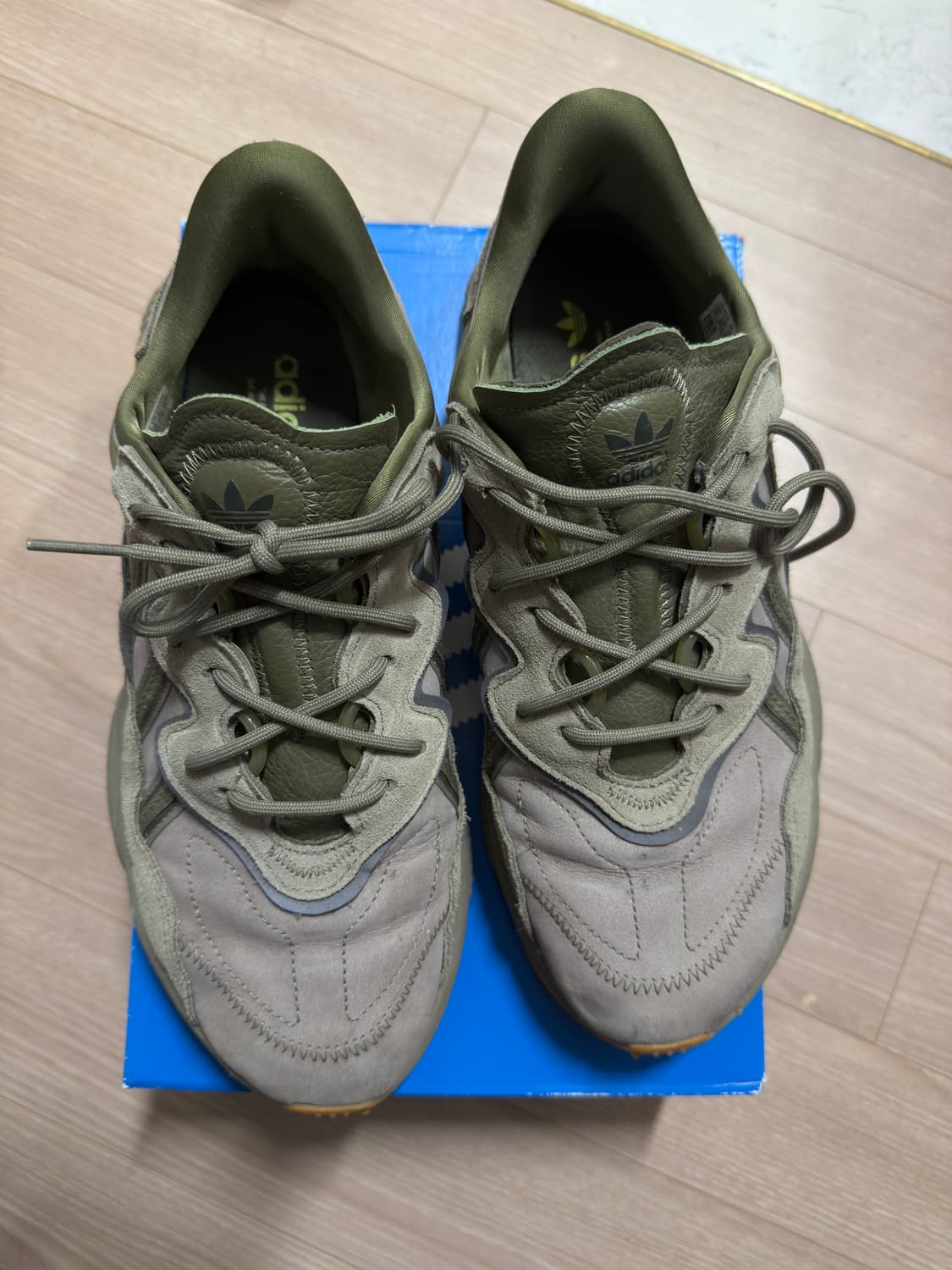 아디다스 오즈위고 트레이스 카고 / 270 / 색상: 트레이스 카고 /  상품이미지4