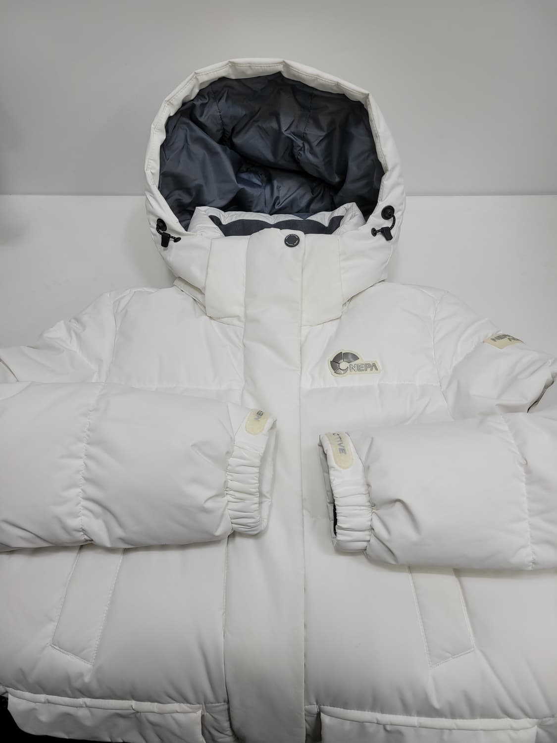 NEPA 네파 화이트 구스 다운 롱 패딩 / 여 85 
 상품이미지3