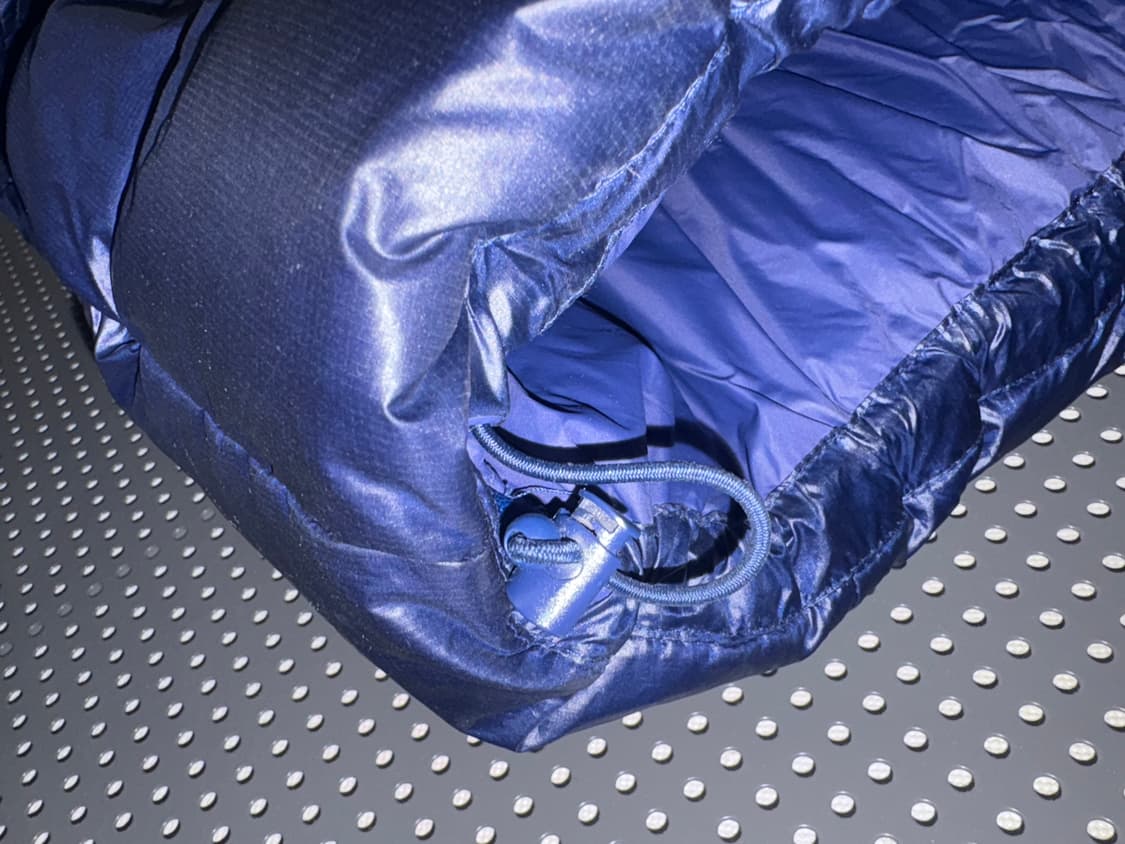 슈프림 페더웨이트 다운 퍼퍼 자켓 네이비 - 23FW 상품이미지9