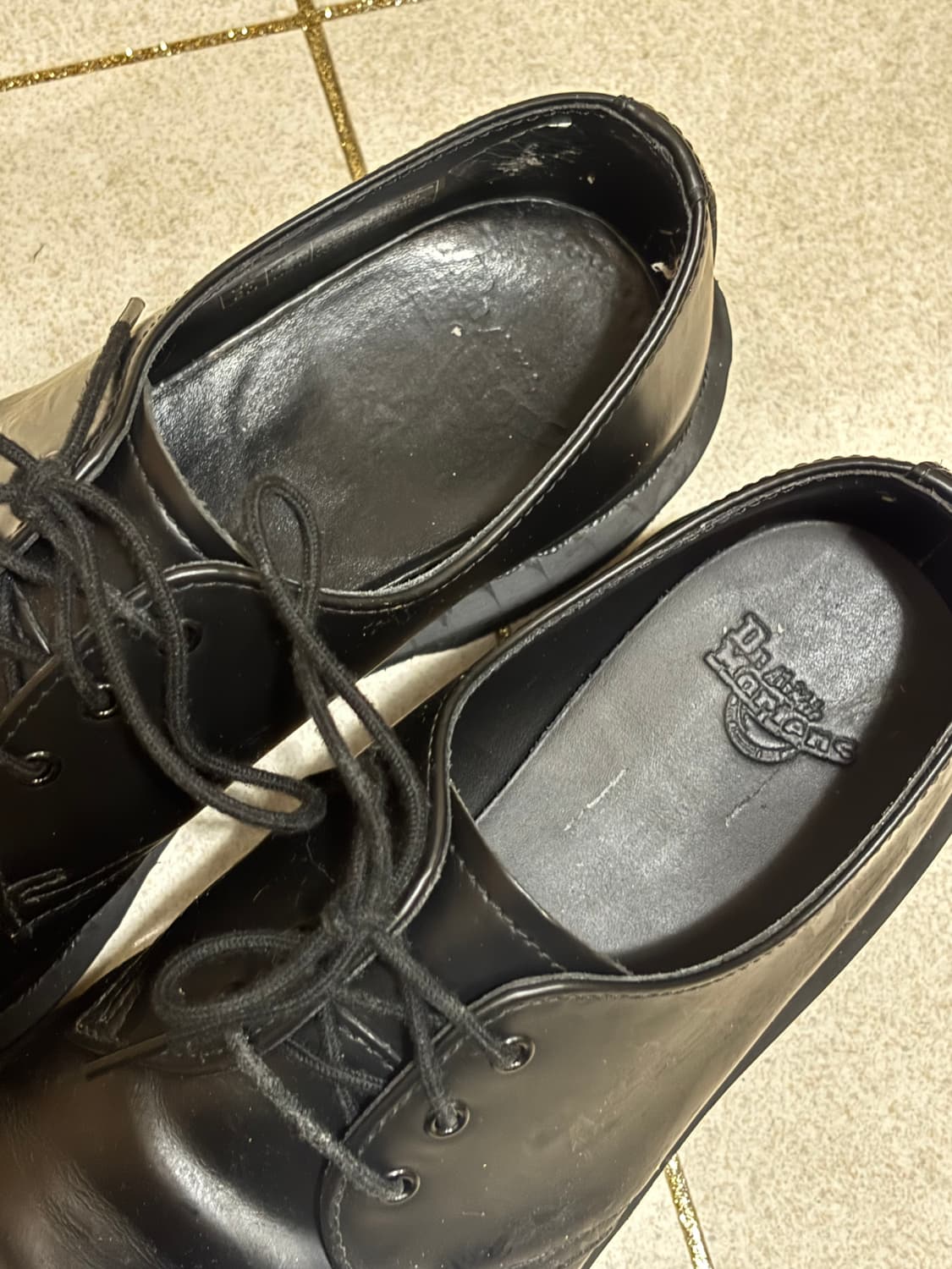 닥터마틴 1461 모노 260-265 상품이미지2