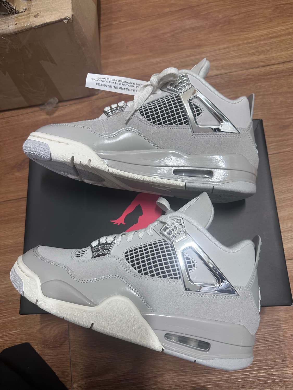 나이키 조던4 프로즌모먼트 w260사이즈 상품이미지3