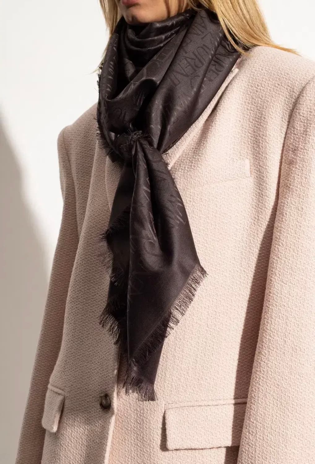 생로랑 울오버 모노그램 실크스카프 상품이미지2