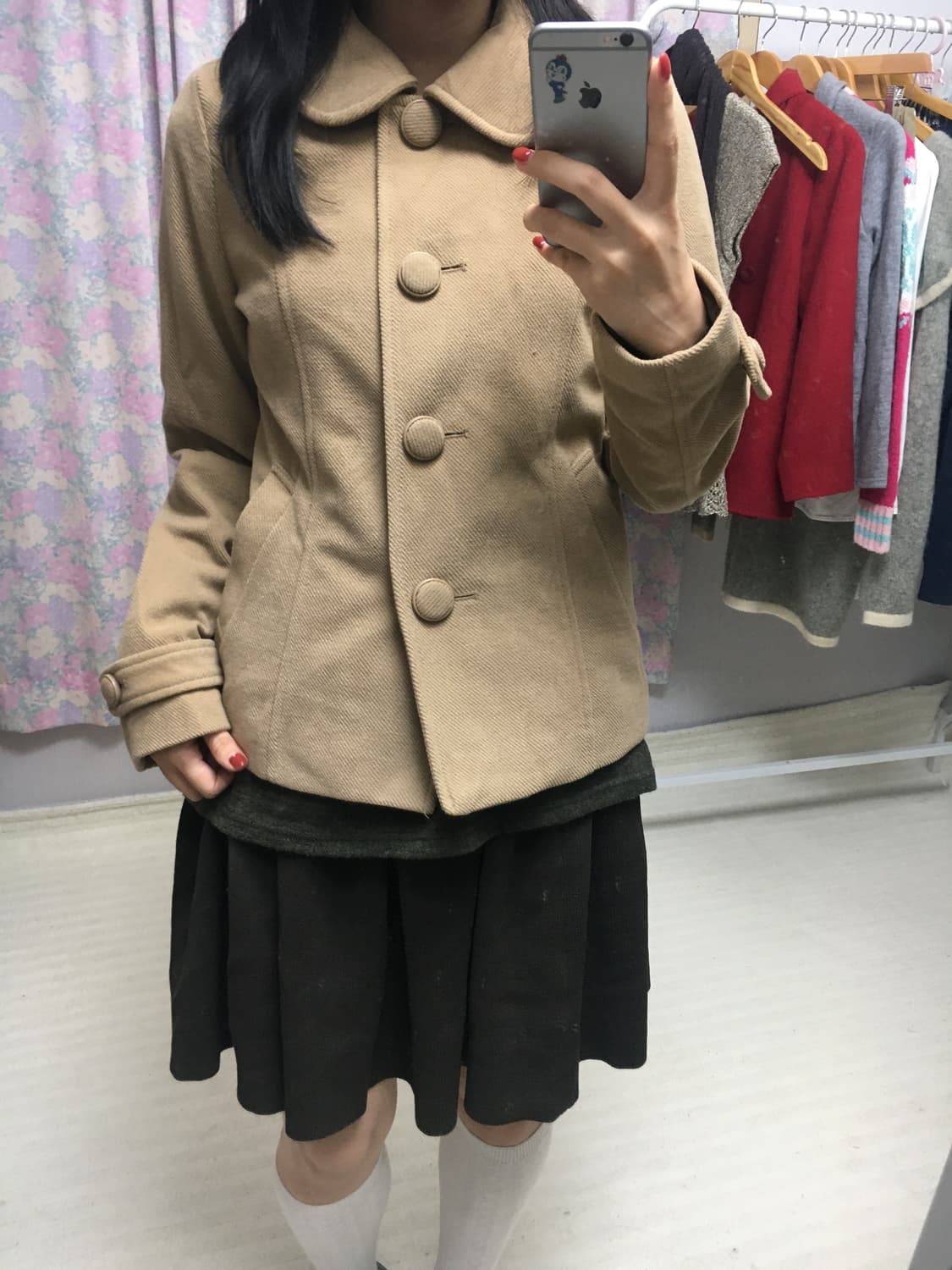 베이지 둥근카라 숏 코트  상품이미지4