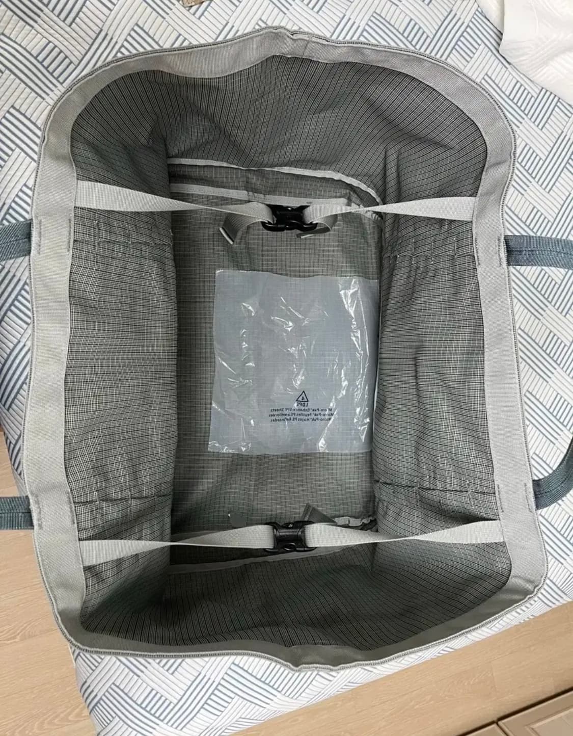 파타고니아 블랙홀 토트백 61L 상품이미지2