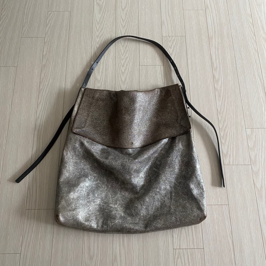 [OS] 릭오웬스 실버 레더 라지 숄더 백 상품이미지1