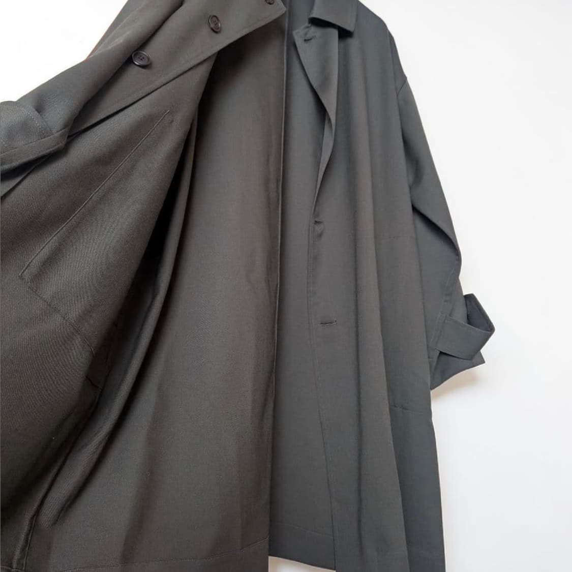 마카웨어 라펠리스 울 셔츠코트 상품이미지5
