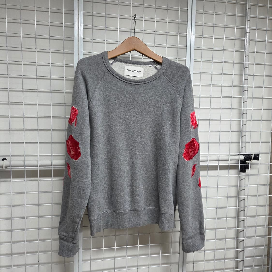 아워레가시 로즈맨투맨 (하정우착용) m 상품이미지1