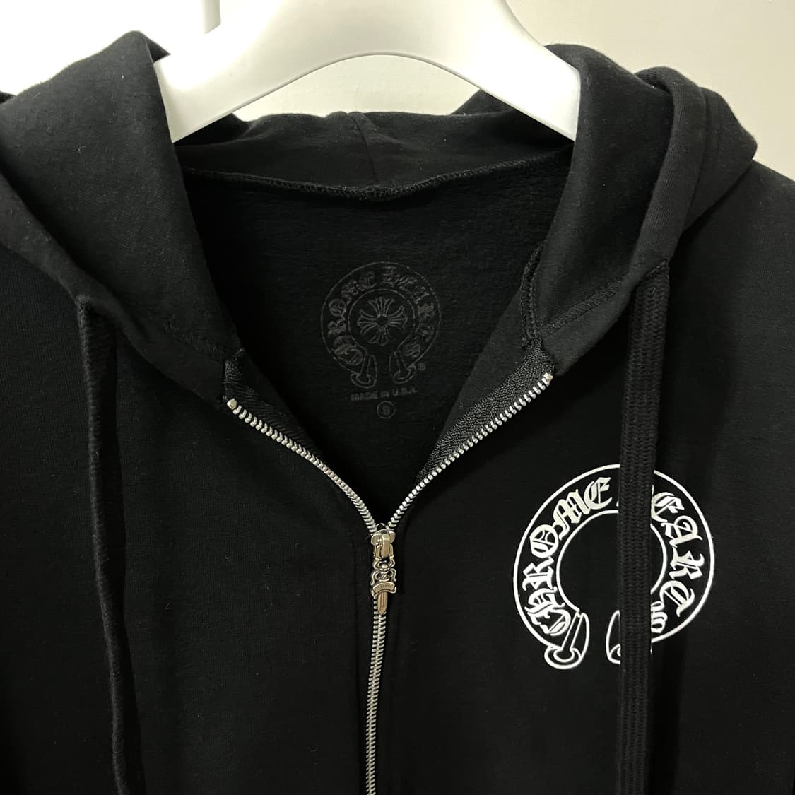 [S급/정품] 크롬하츠 홀스슈 플로랄 퍽유 로고 후드집업 블랙 s 상품이미지3