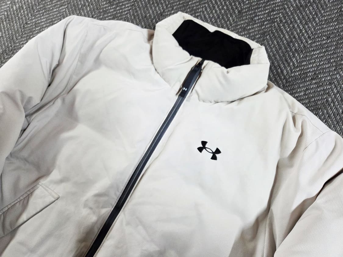 언더아머 UA 락 아이보리 패딩
 상품이미지4