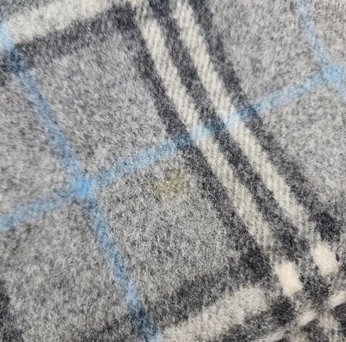 버버리 캐시미어혼방 머플러 상품이미지4