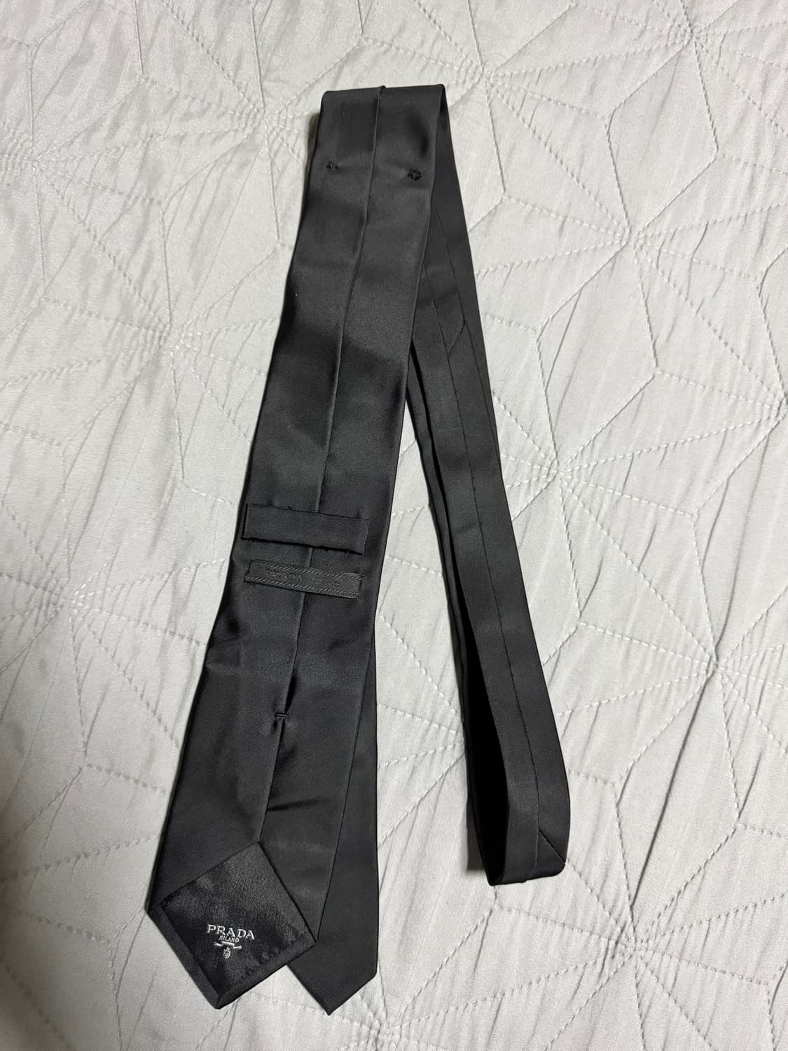 프라다 리나일론 삼각로고 개버딘 넥타이 볼로타이 셔츠 상품이미지5