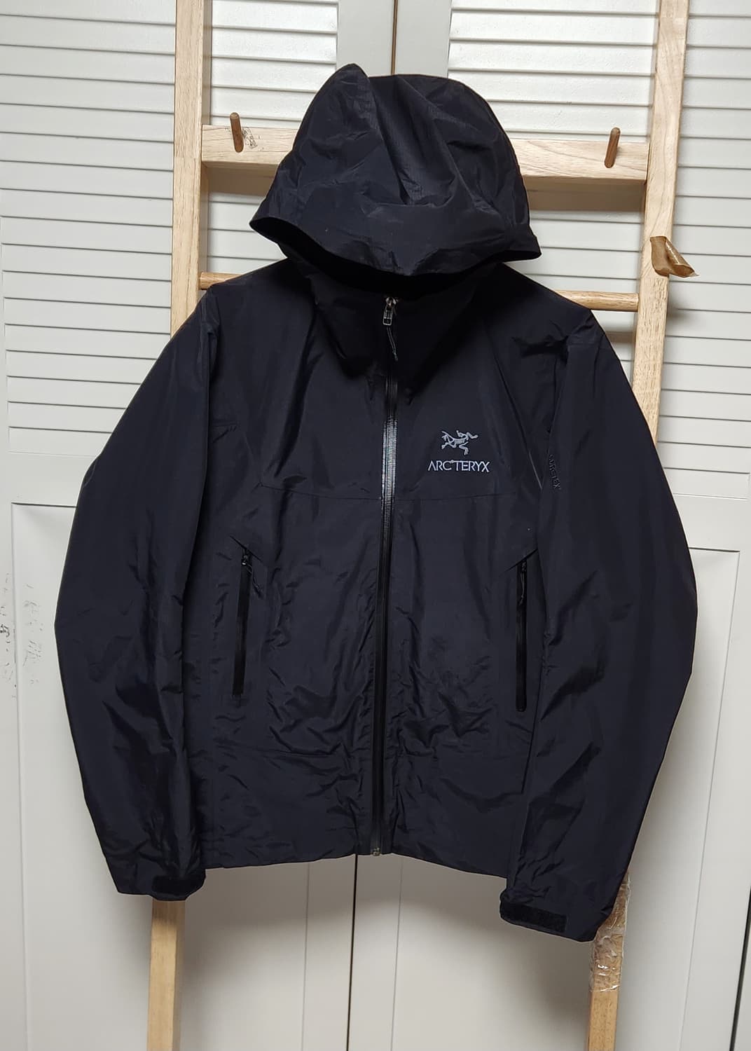 아크테릭스 베타 LT 고어택스 바람막이 블랙 자켓 상품이미지3