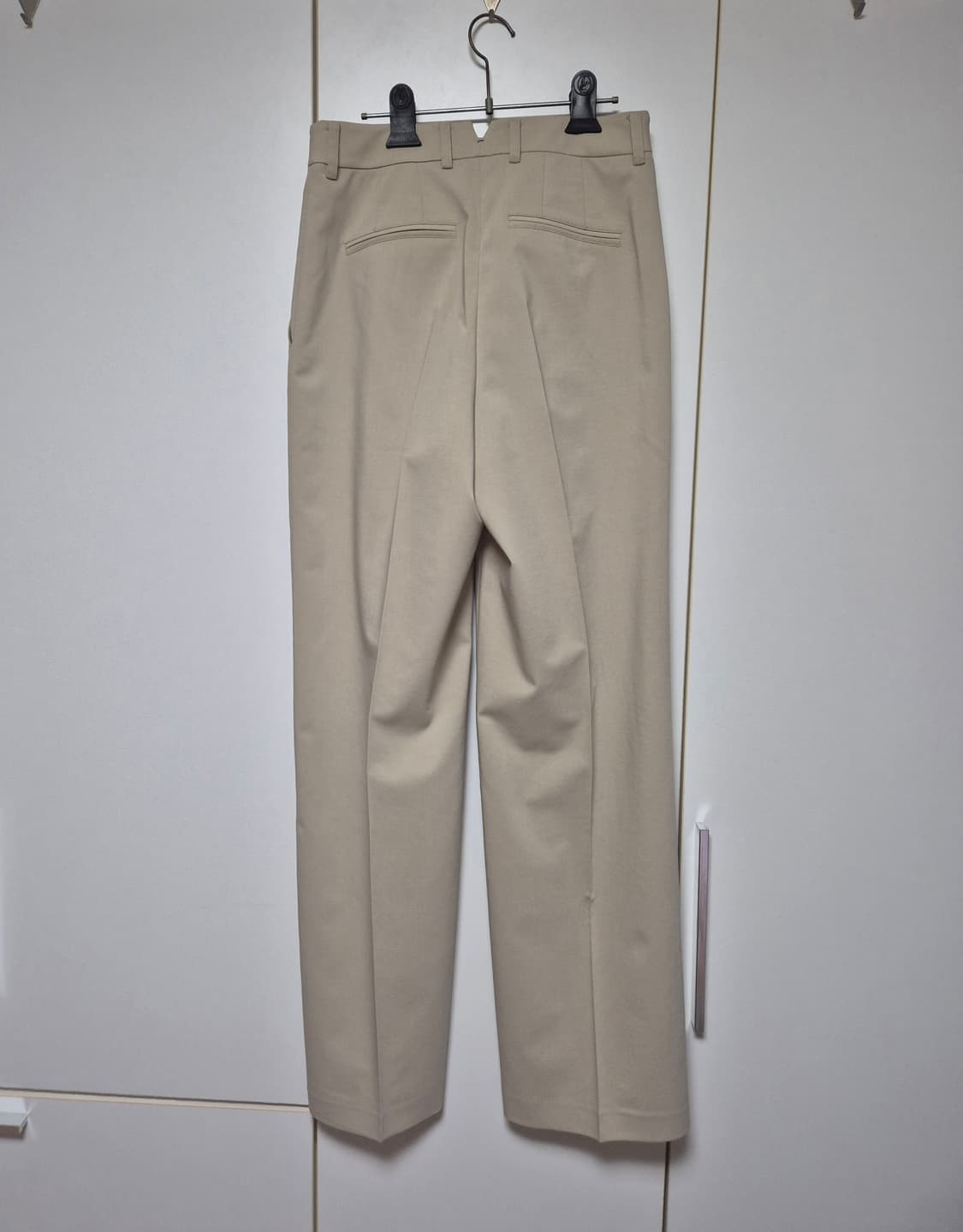 구호플러스 세미 와이드 팬츠 베이지 SS시즌 상품이미지3