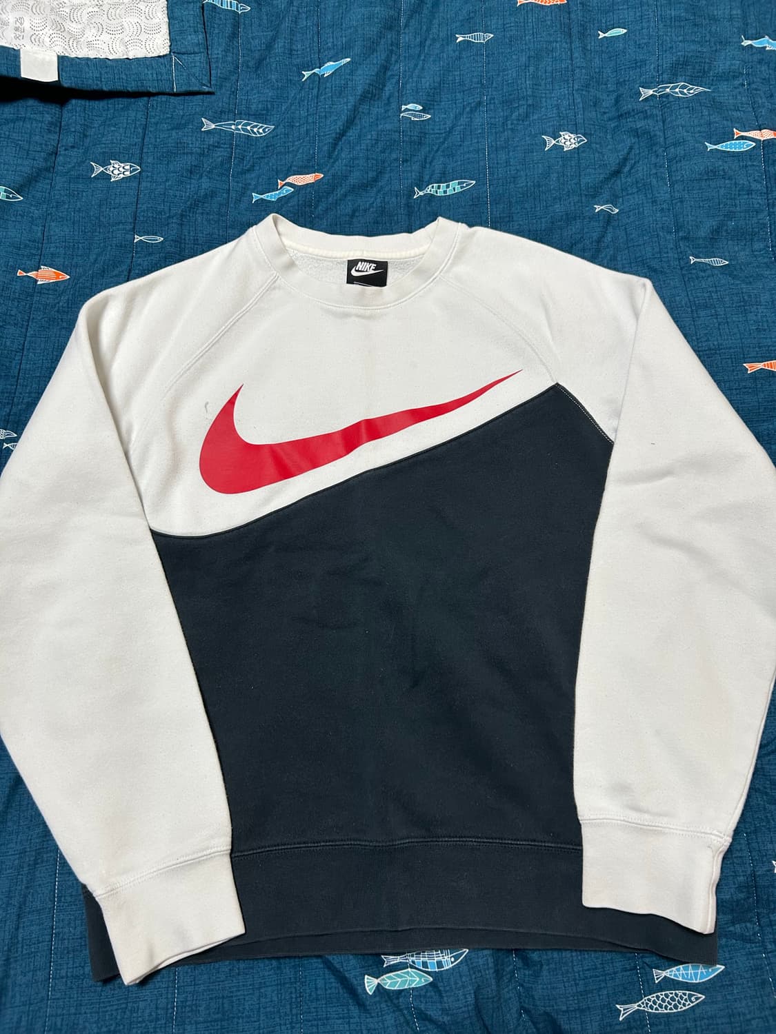 나이키 맨투맨 상품이미지1