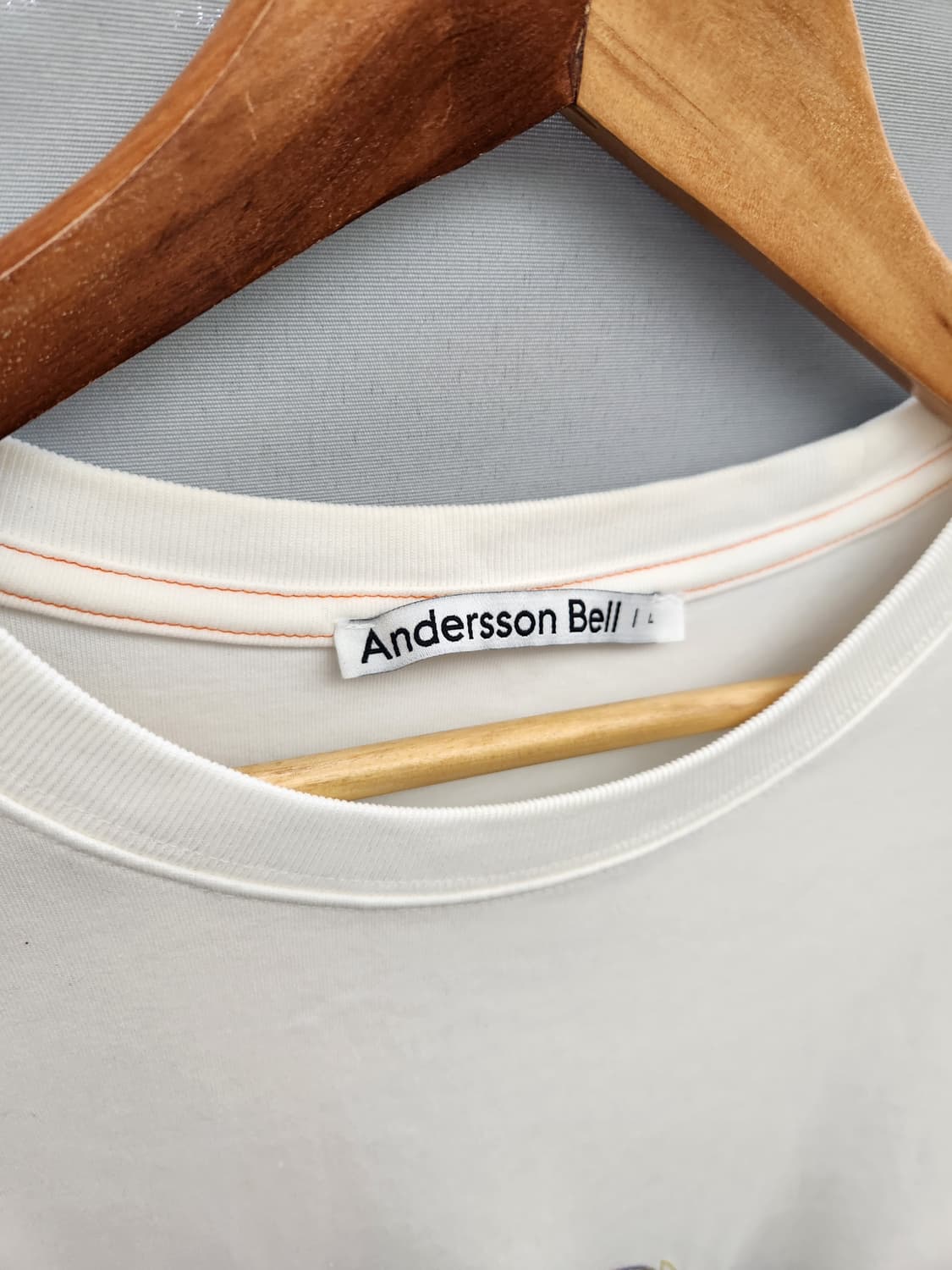 앤더슨벨 화이트 프린팅 티셔츠 상품이미지4