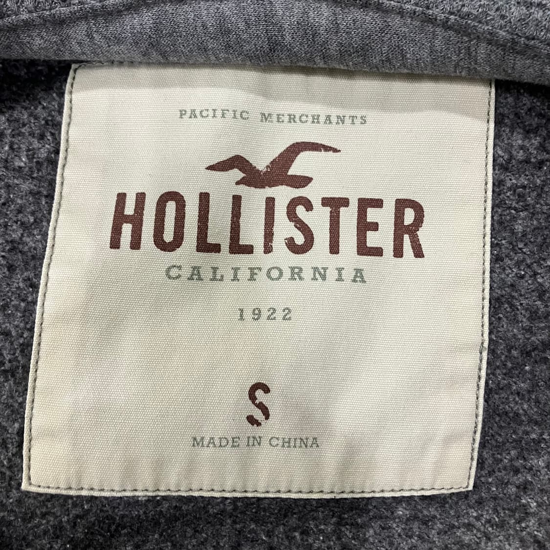 322 홀리스터 로고 후드집업 상품이미지2