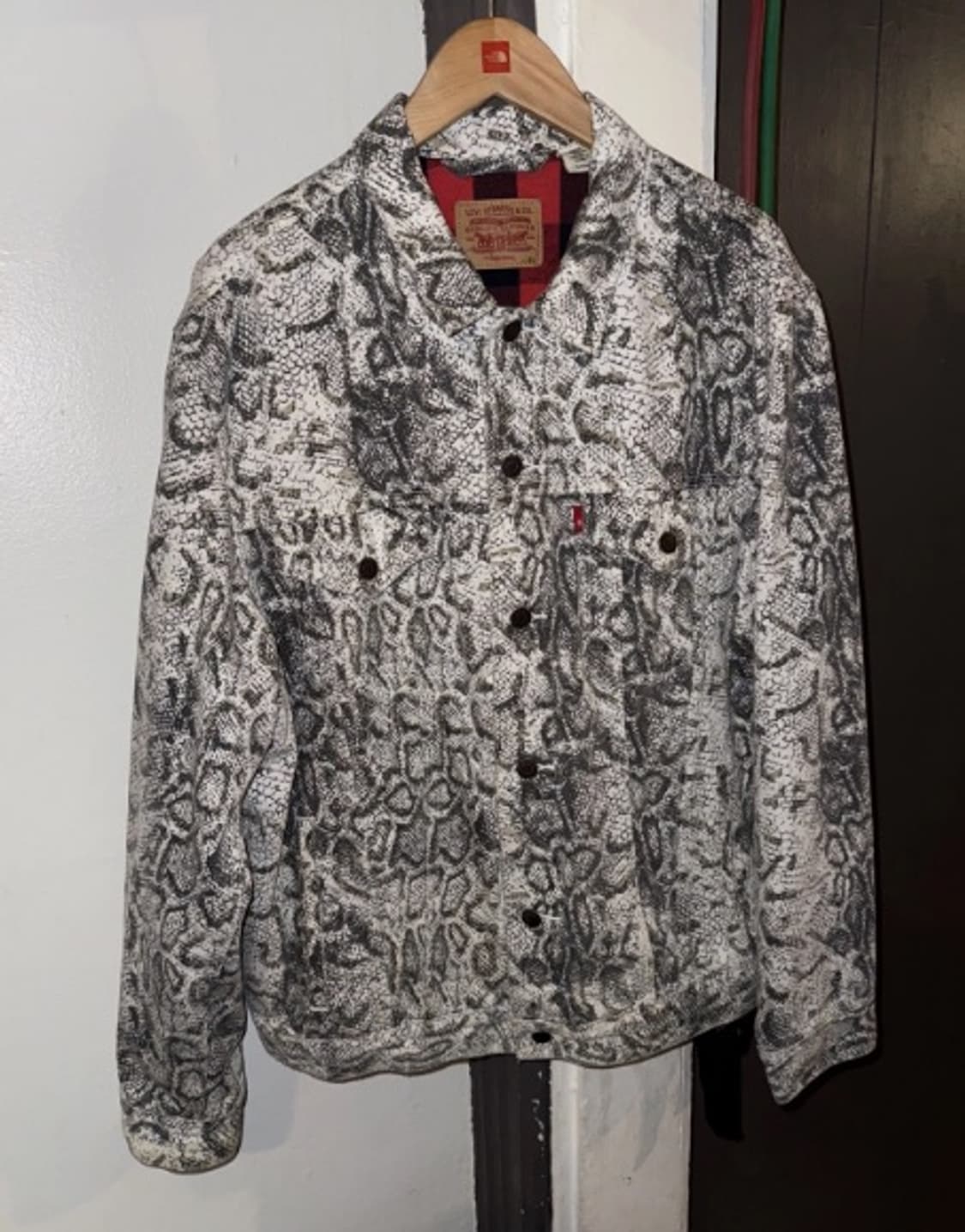 슈프림X리바이스 슈프림 콜라보 파이톤 자켓 M 상품이미지1