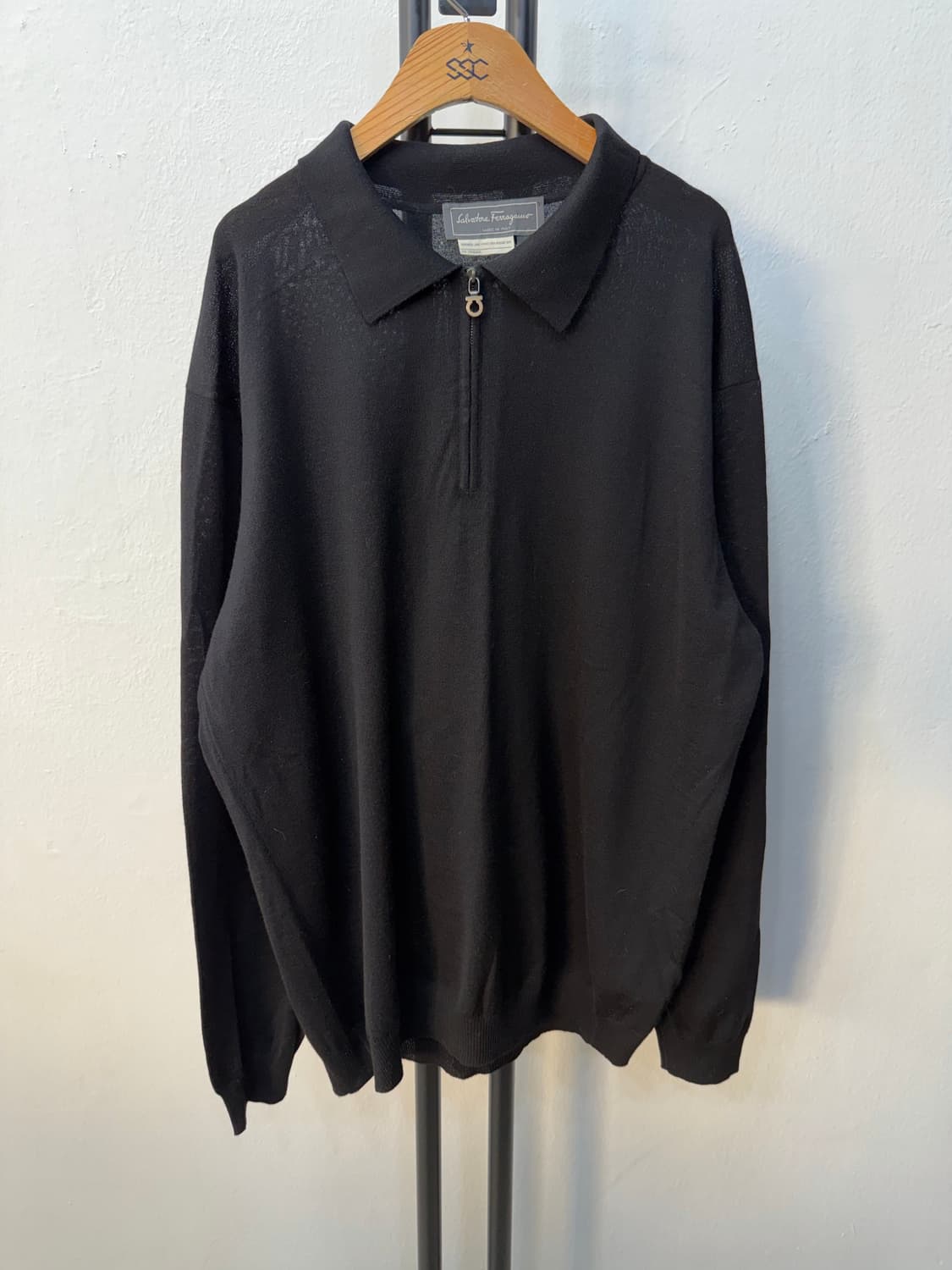 정품) 페라가모 남성 간치니 블랙 집업 니트 집업 XL 상품이미지1