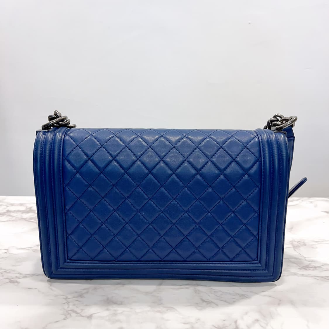 CHANEL 샤넬 보이백 뉴미듐/라자 상품이미지8