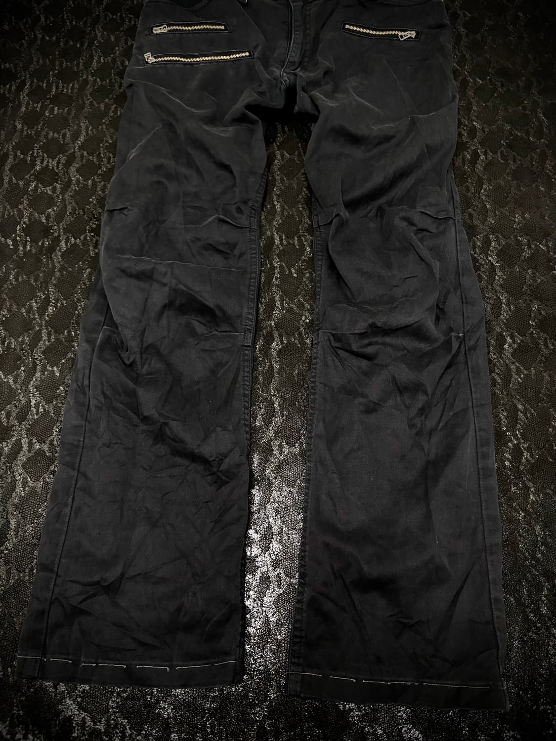 “Vintage” Zipper Detail Black Pants 상품이미지4