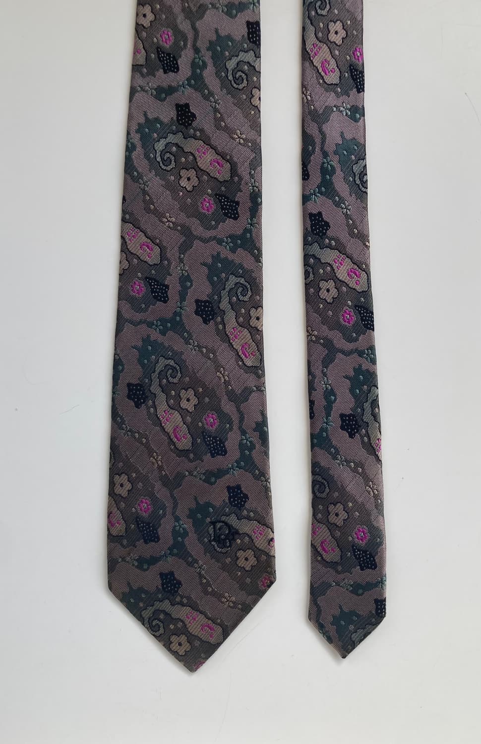 크리스찬디올무슈 넥타이 상품이미지1