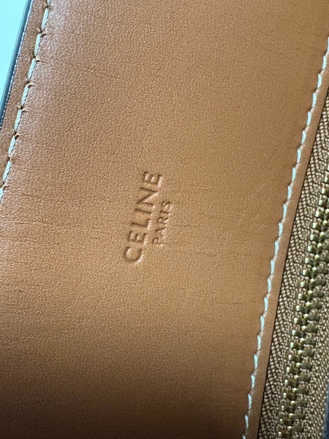 셀린느 트리오페 버티컬 카바스 토트백 라지 상품이미지4