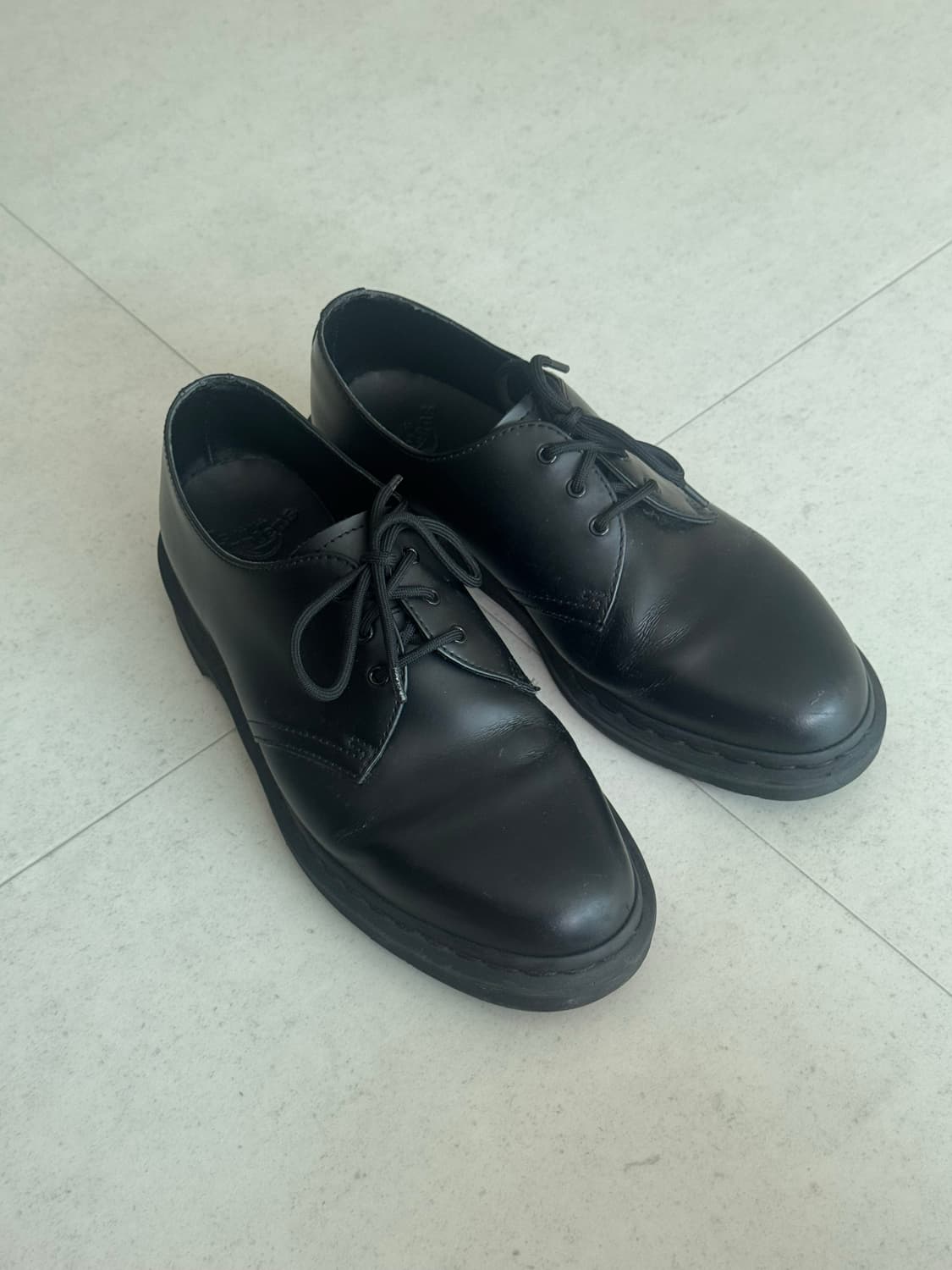 닥터마틴 1461 모노 280 상품이미지1