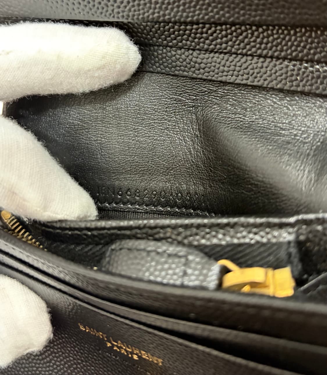 [정품] S급 생로랑 모노그램 마틀라세 반지갑 금장 상품이미지6