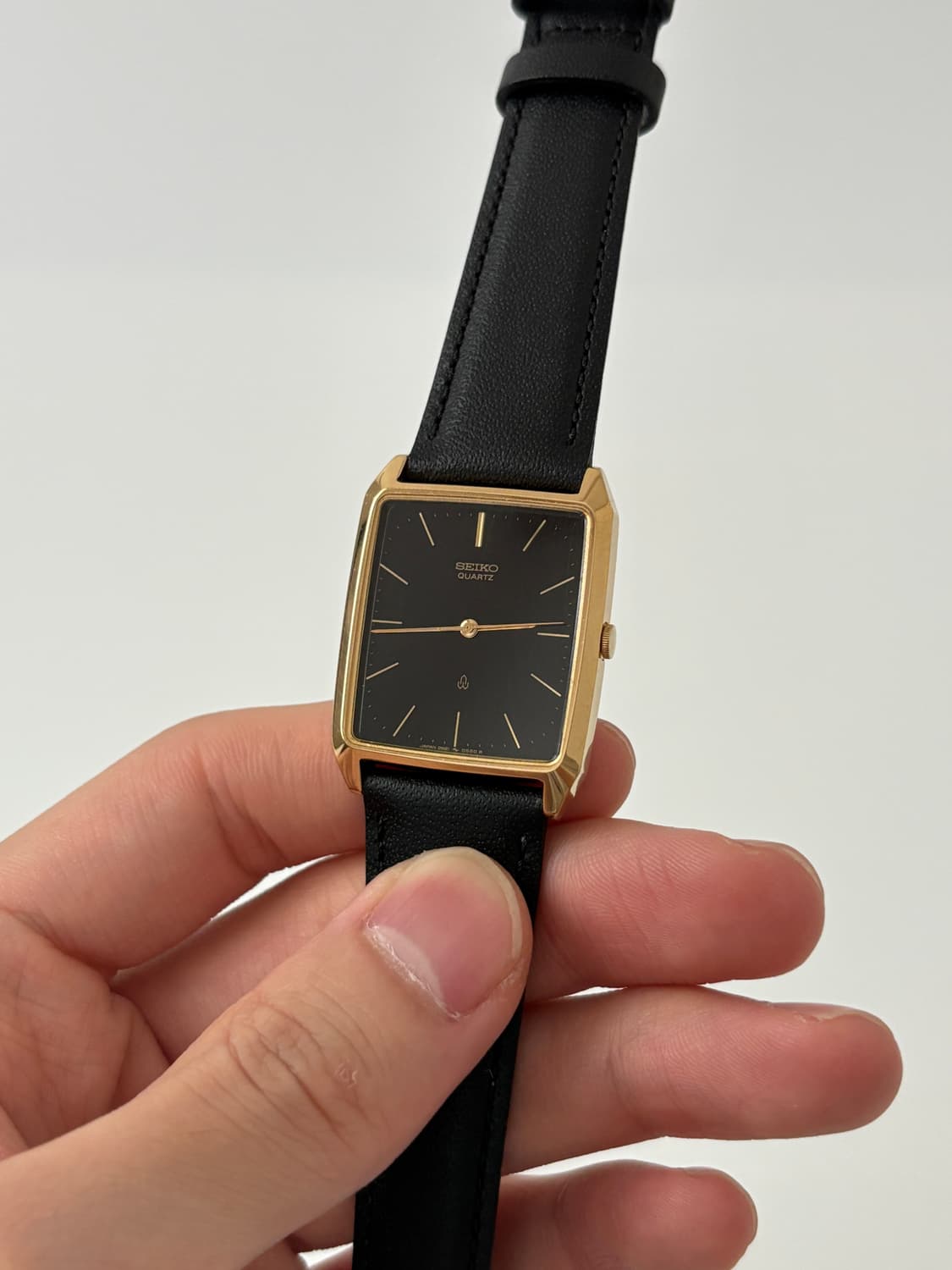 80s chariot black dial gold square quart 상품이미지3
