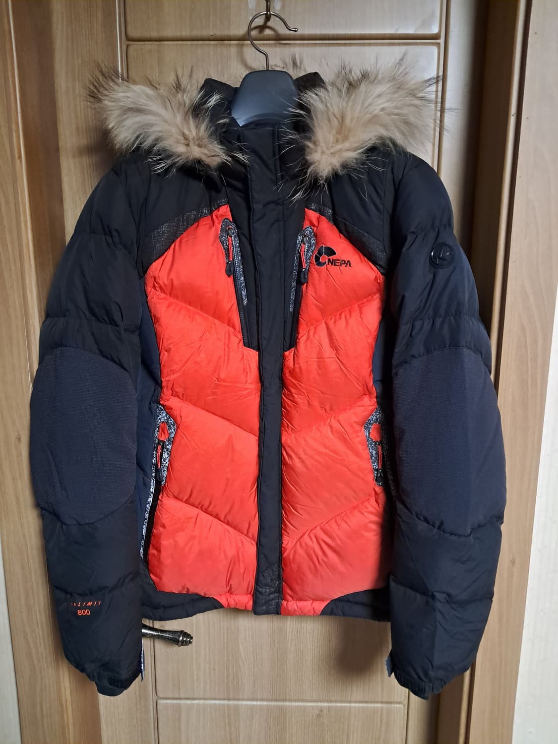 네파 여성 아웃도어 패딩 100 상품이미지2