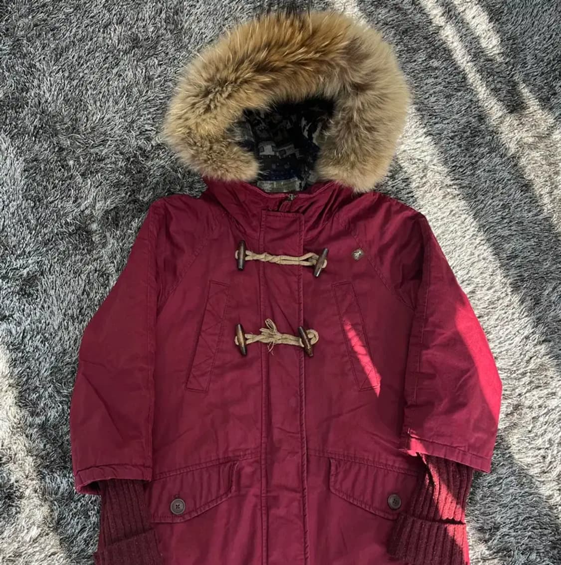 써스데이아일랜드 여성 야상패딩 (S) 소매니트 분리형 상품이미지2