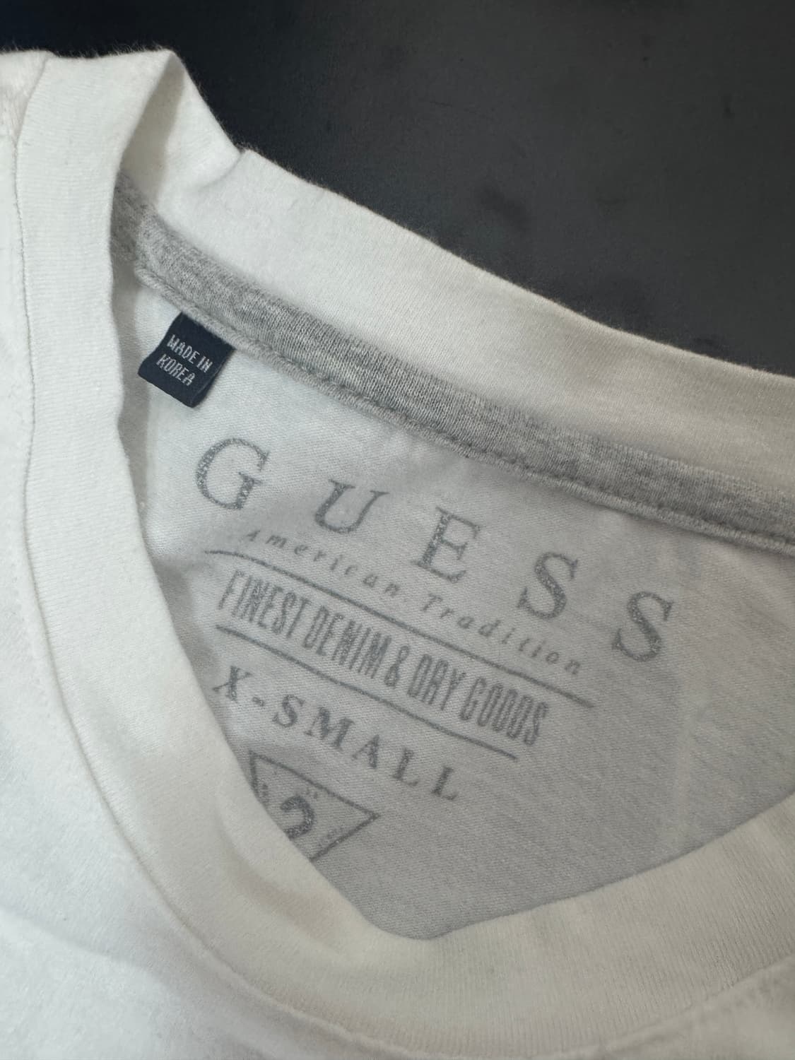 여성 게스 Guess 화이트 빅 로고 반팔 티셔츠 상품이미지3
