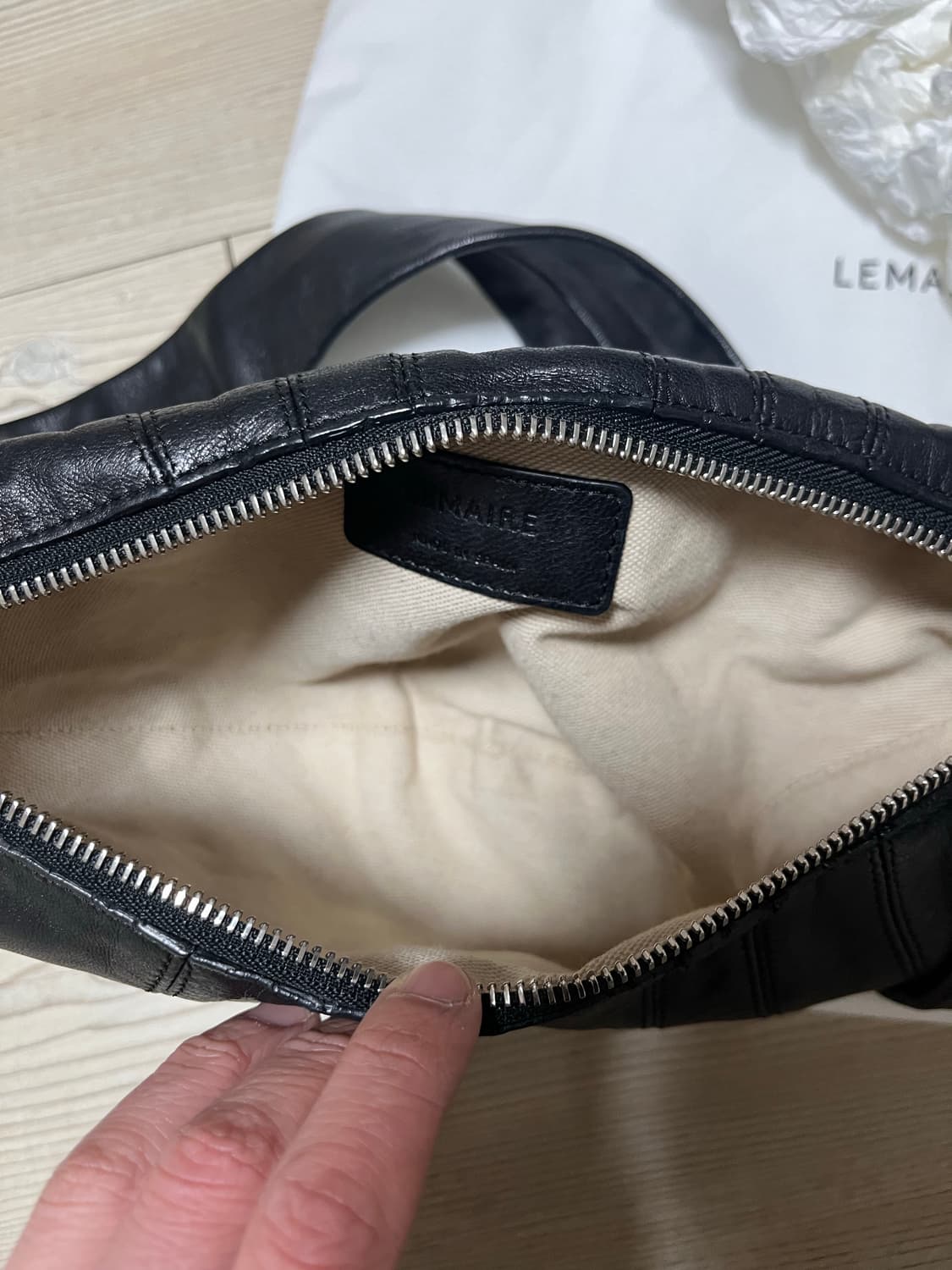 르메르 범백 블랙 스몰 상품이미지2