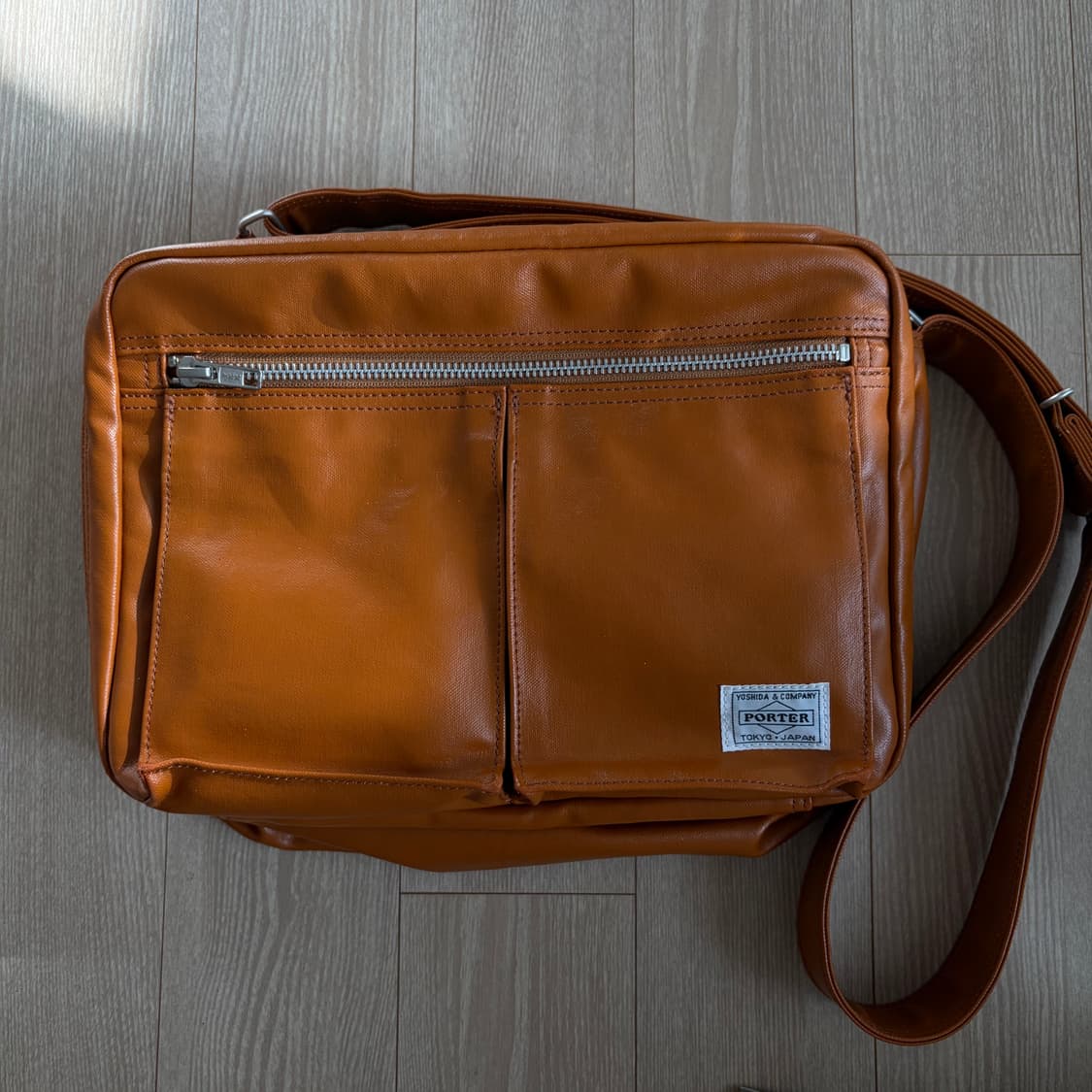 요시다포터 porter 프리스타일 숄더백 L 카멜 상품이미지1
