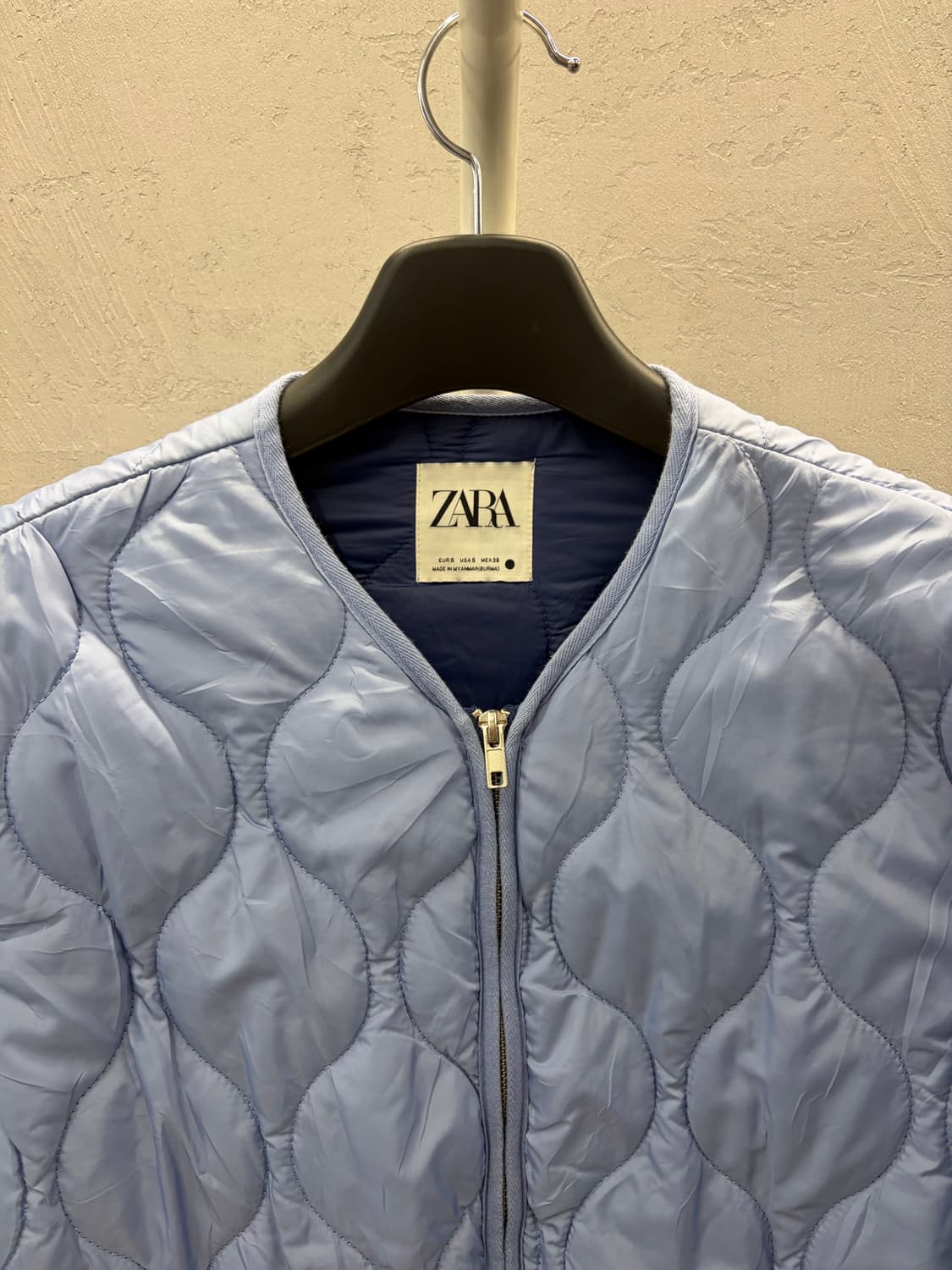 자라 오버사이즈 퀼팅 재킷 라이트 블루 S 상품이미지3