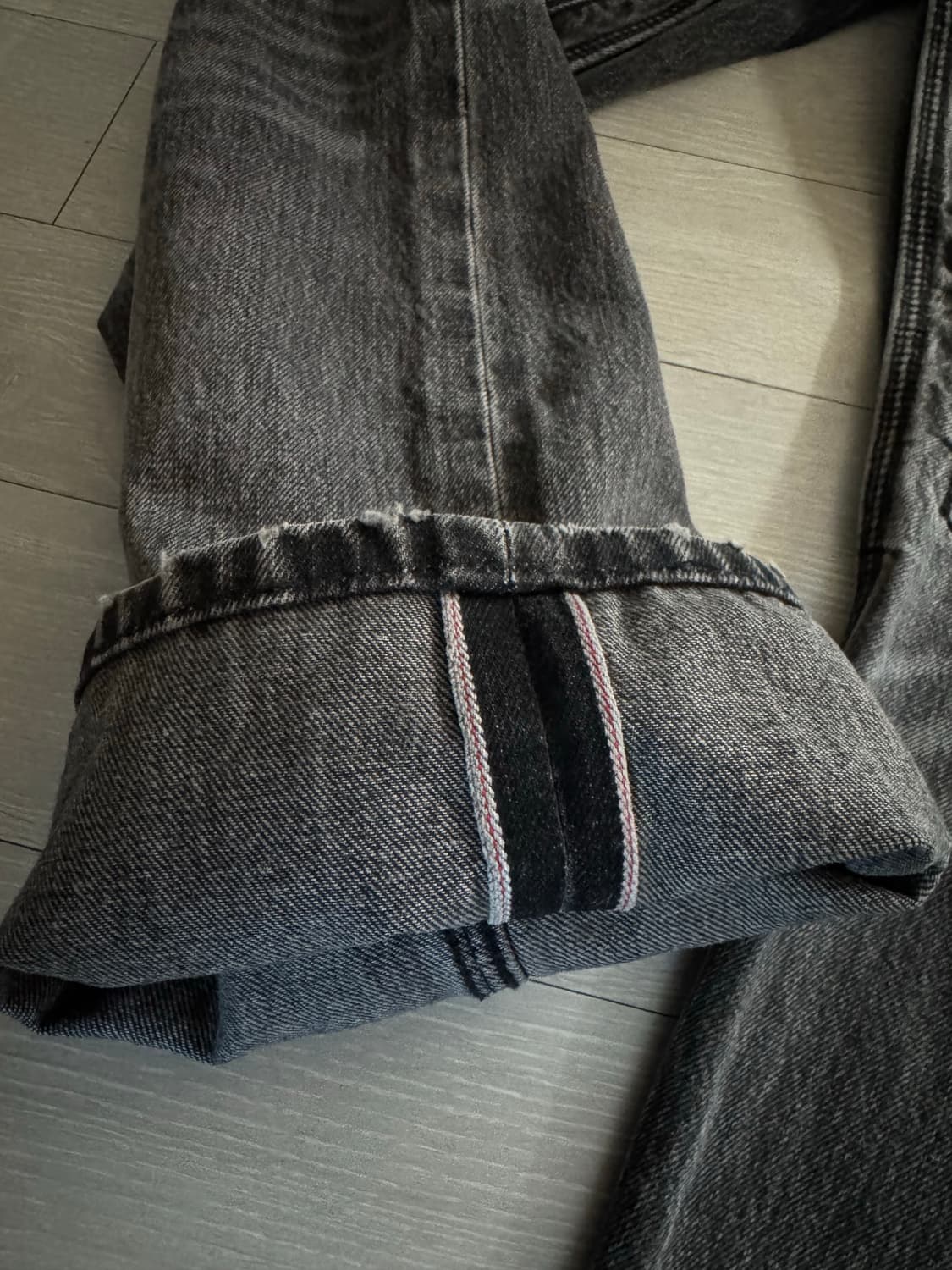 지방시 Givenchy 블랙 워싱 데님 팬츠  상품이미지7