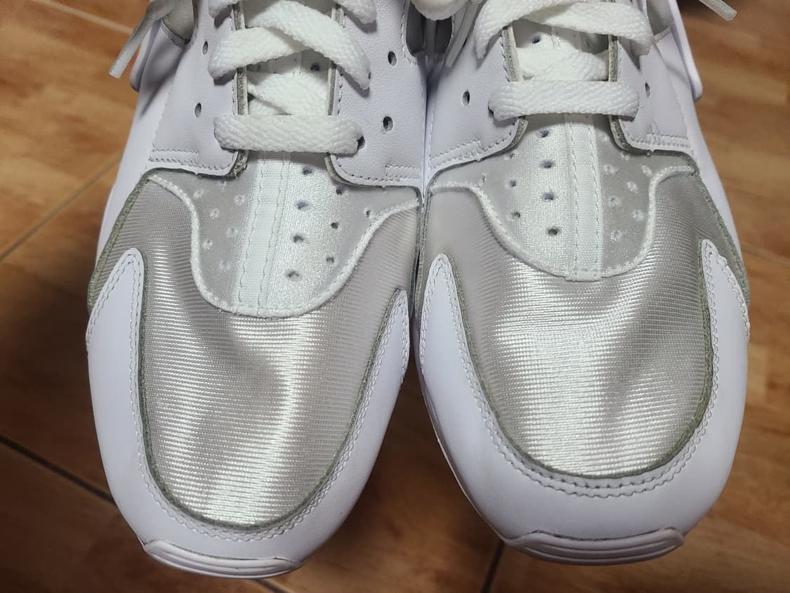 나이키 허라취 화이트 270(260추천) 상품이미지2