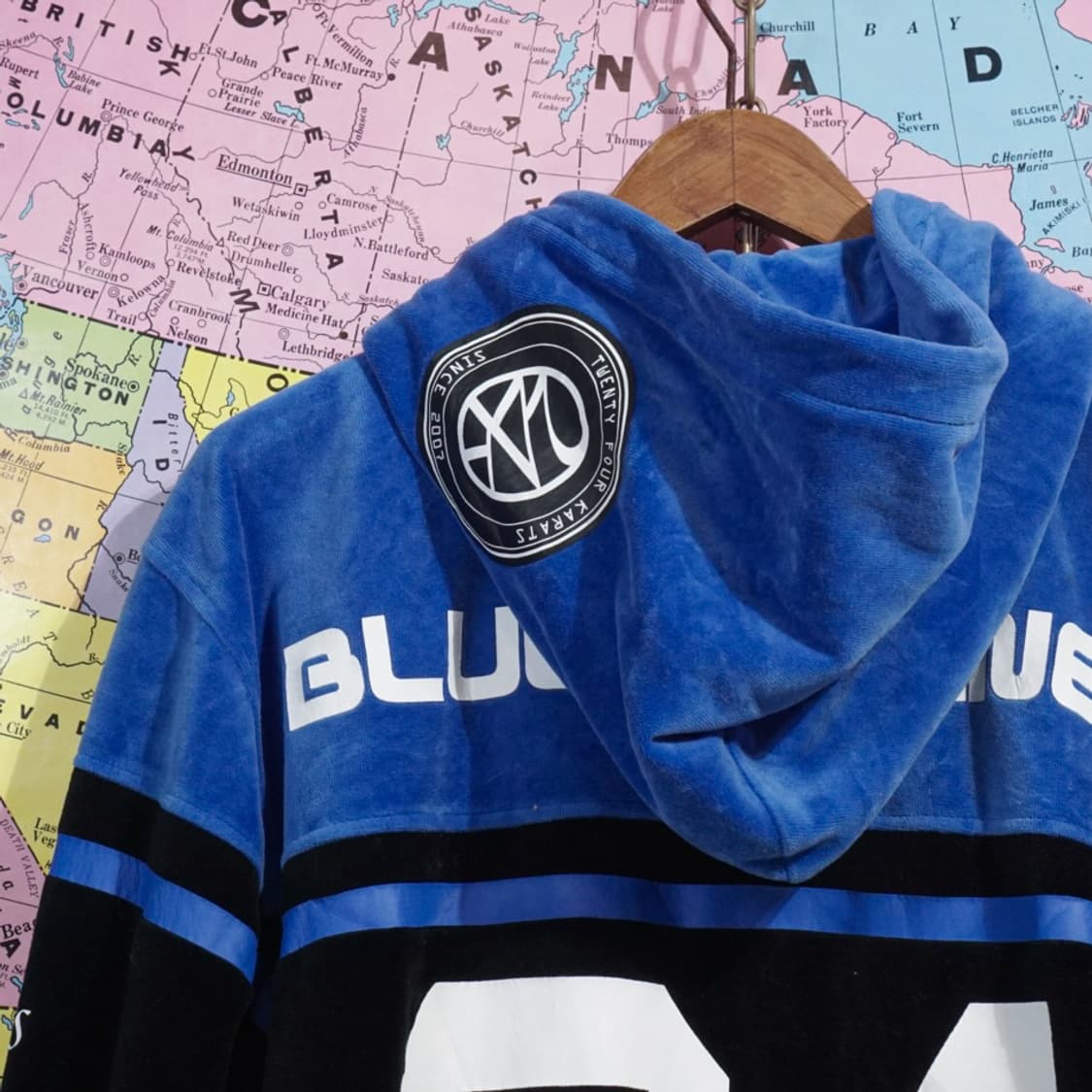 24Karats X 산다이메 벨벳 후드집업 상품이미지5