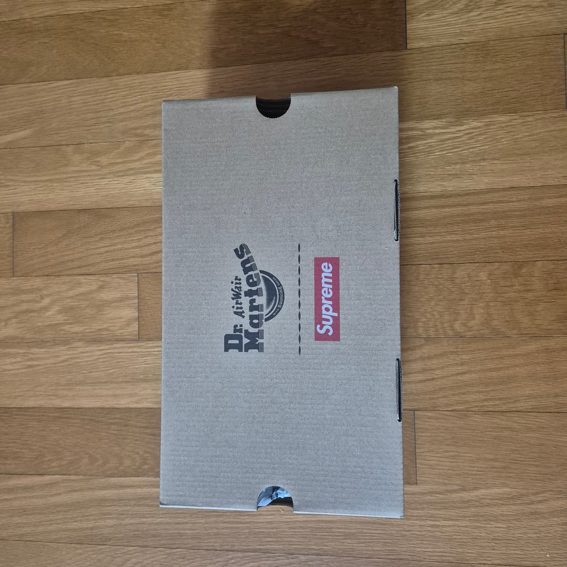 270)슈프림x닥터마틴 스터드 펜톤 로퍼 상품이미지2