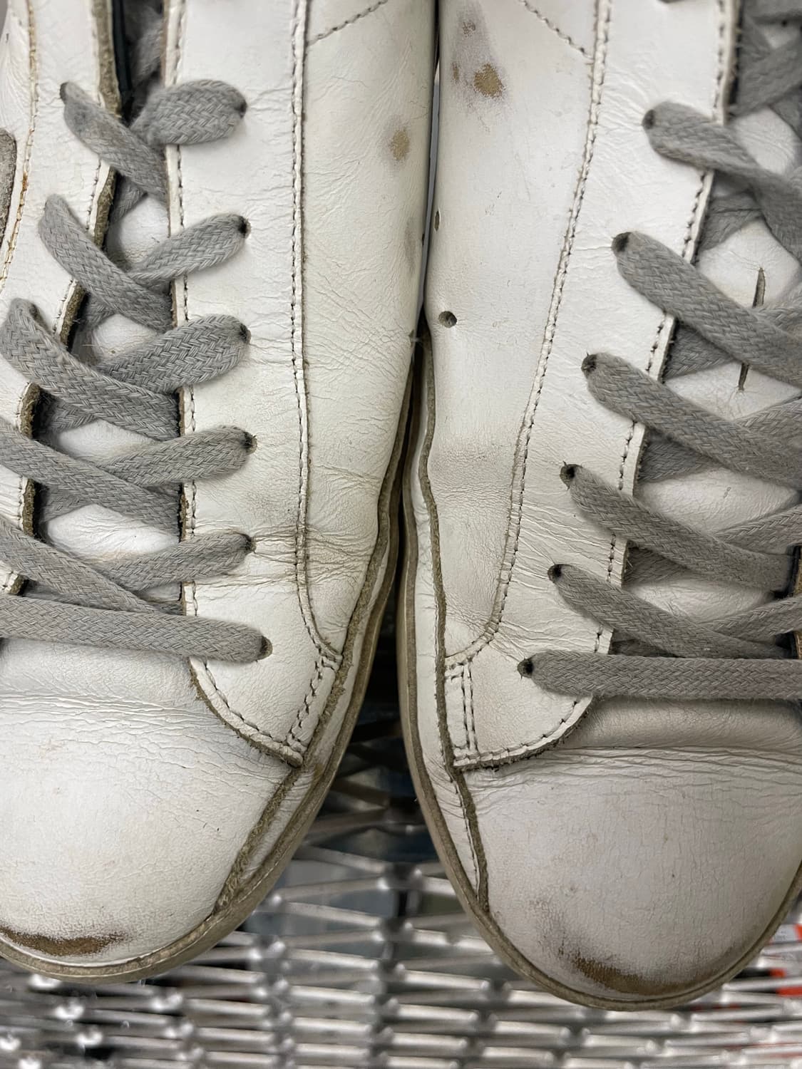 골든구스 슈퍼스타 화이트 스니커즈 블랙탭 40 상품이미지7