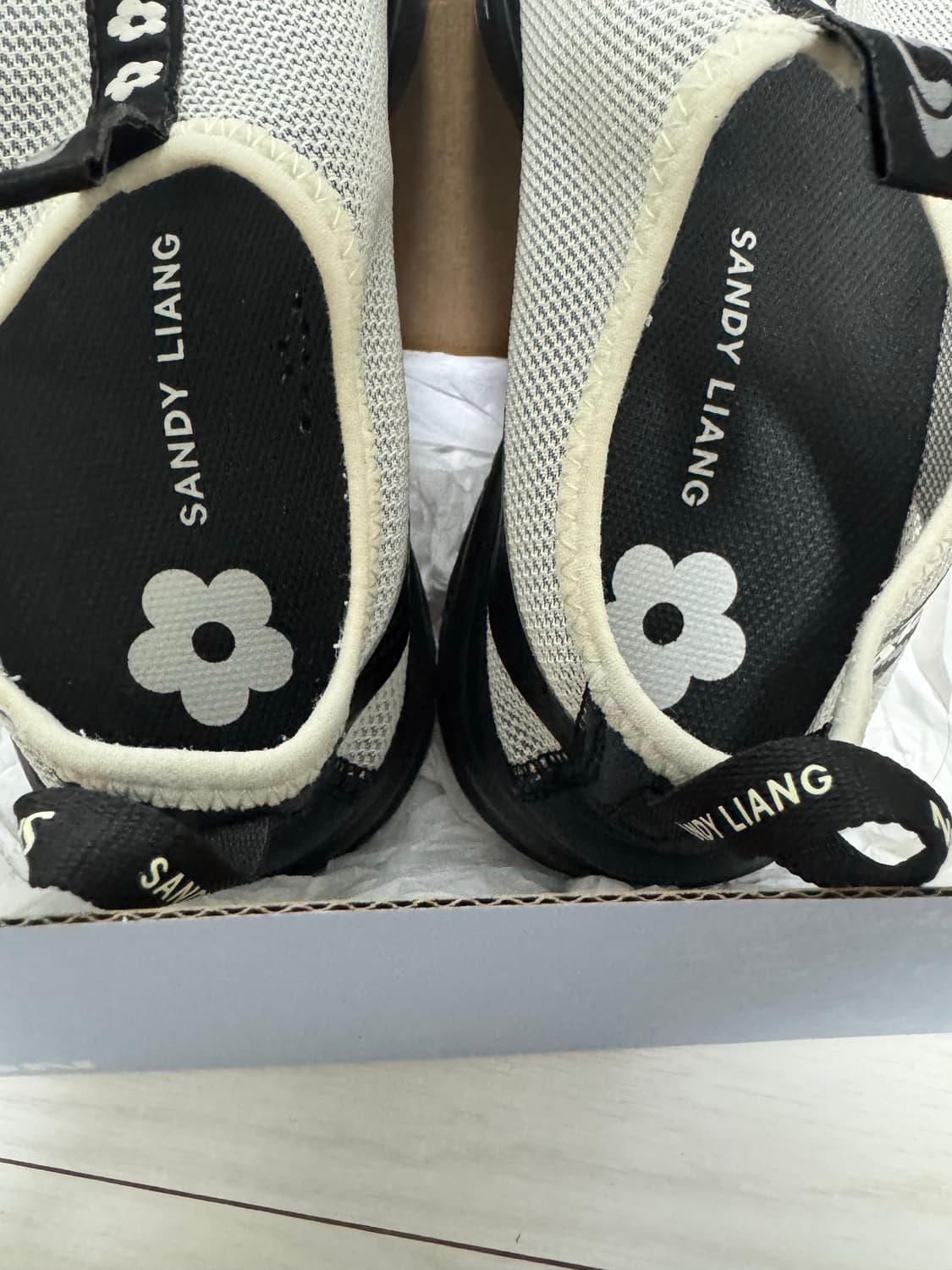 샌디리앙 살로몬 모크 3.0 상품이미지2