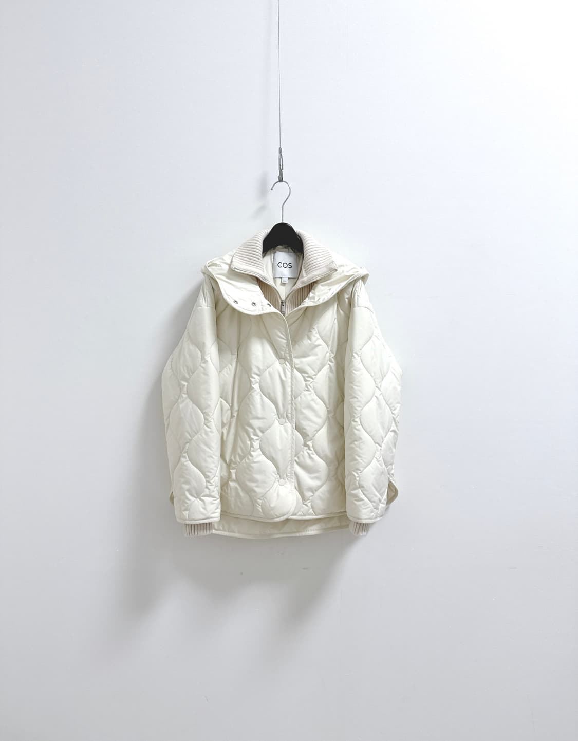 코스 퀼티드 후드 퍼넬넥 재킷 점퍼 상품이미지5