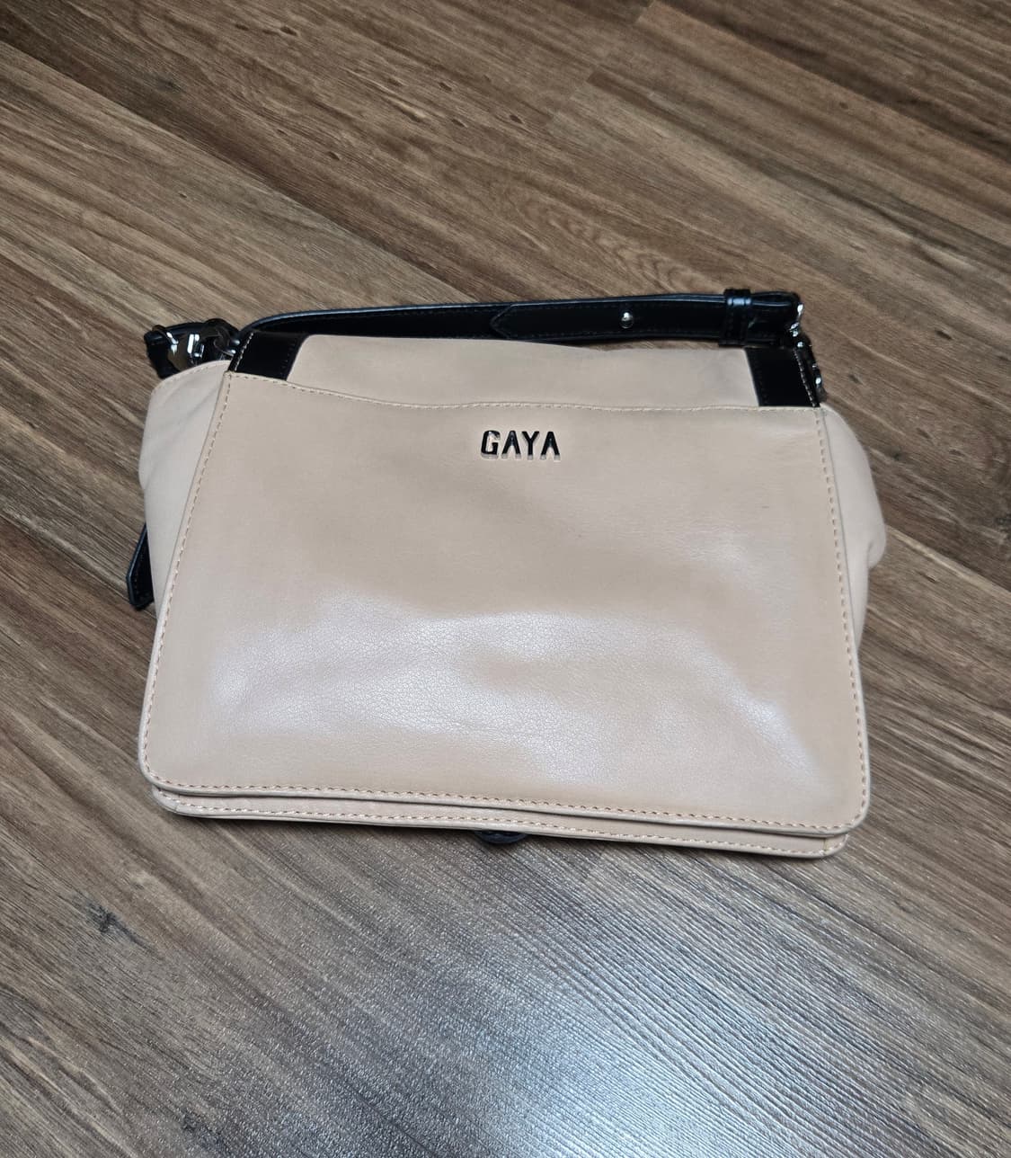 라빠레뜨  Gaya 가죽 사첼 크로스백 상품이미지7