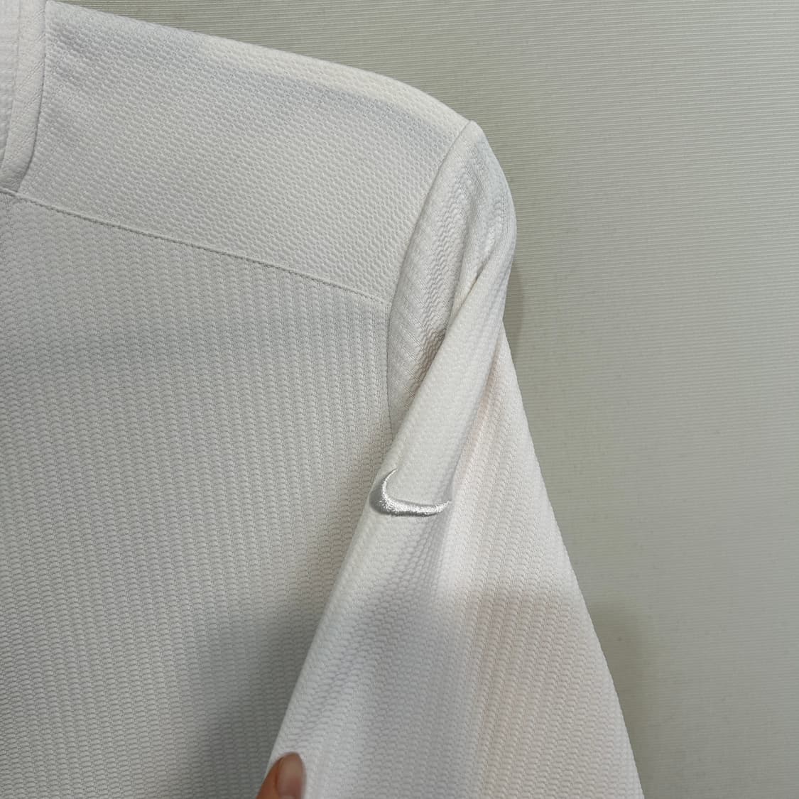 나이키 여성 드라이핏 집업 자켓 M 화이트  상품이미지3