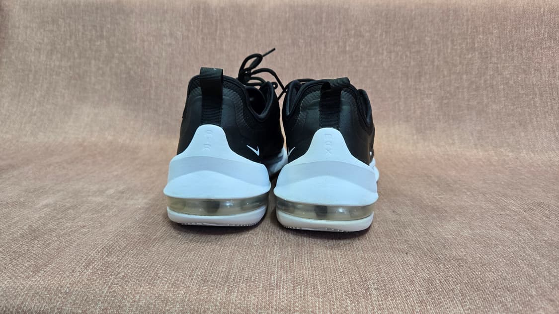 나이키 270mm- 에어맥스 엑시스 검흰 운동화 스니커즈 상품이미지5