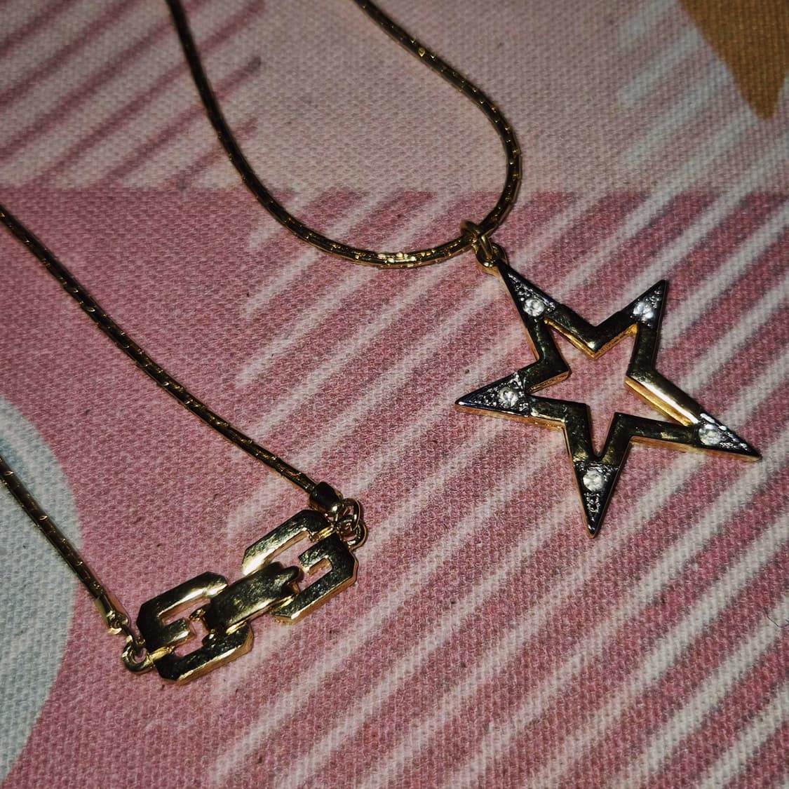 79s 프랑스 지방시 레어 스타 골드 목걸이 상품이미지8