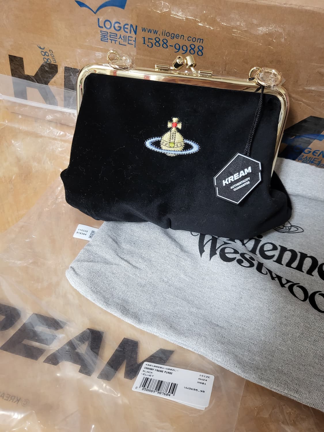 25SS 비비안웨스트우드 벨벳 그래니 프레임 펄스 크로스백 새상품 상품이미지1