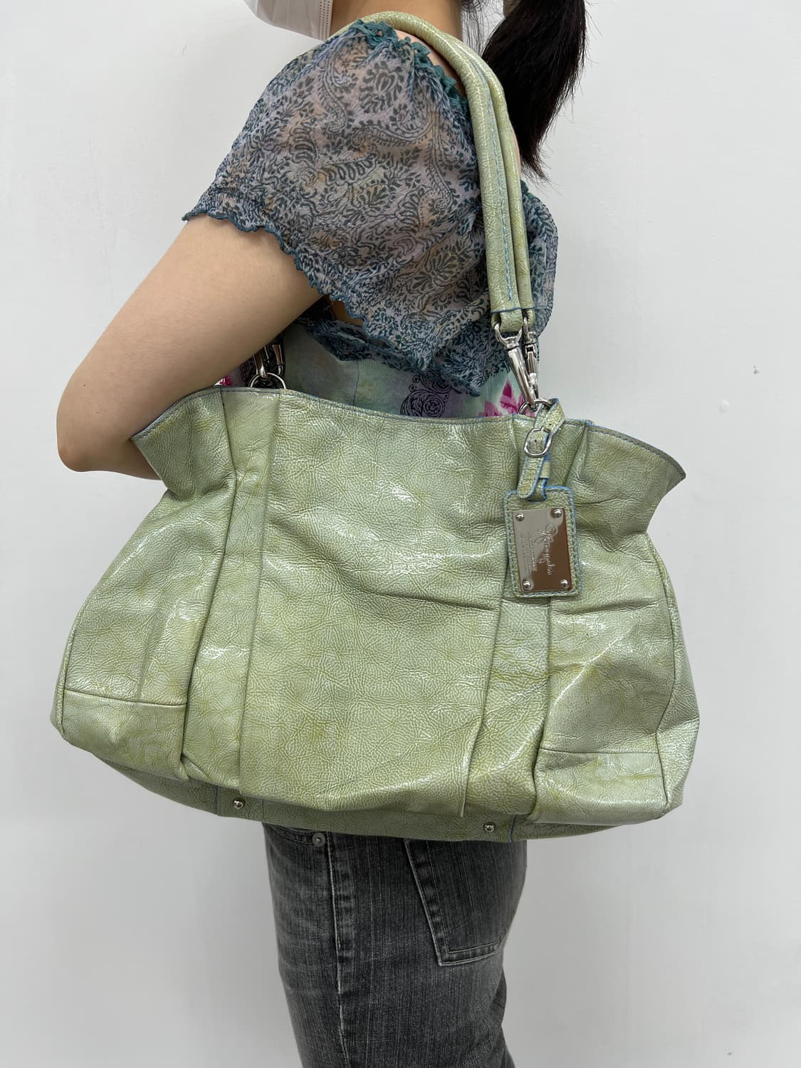 leather soft green shoulderbag 상품이미지1