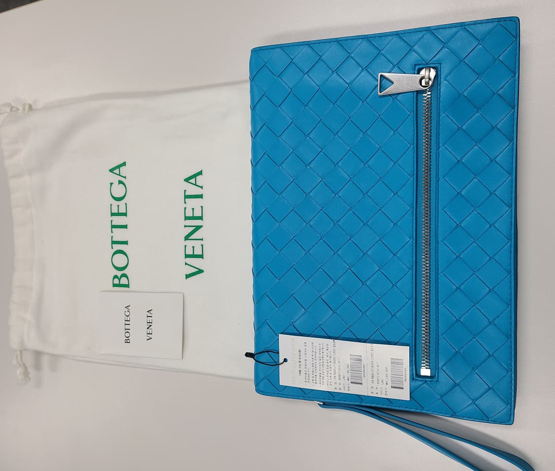 보테가베네타 인트레치마토 클러치 블루 미사용 상품이미지3